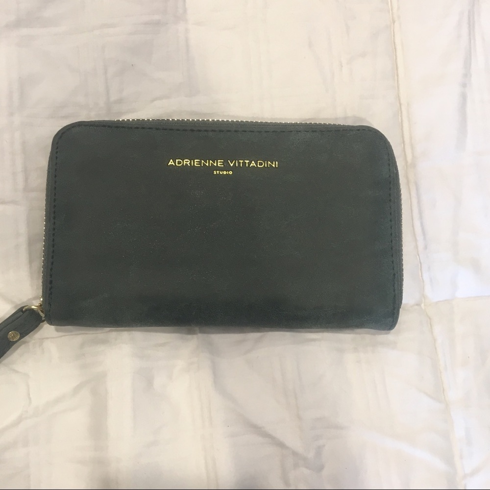 Green Textured Wallet